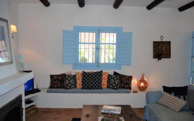 Los Olivos Country Villas Casasol