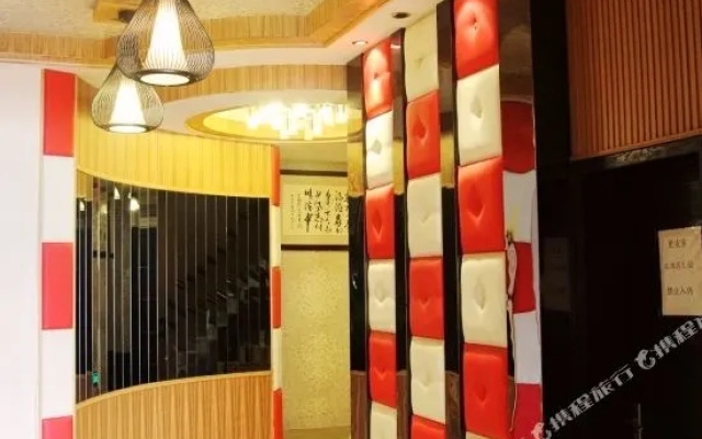Chuangyi Fashion Hotel (Qingdao Taidong)