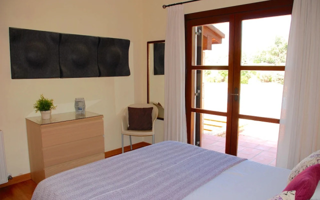 Villa 32 - Limni