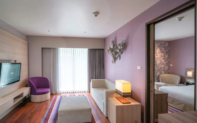 Holiday Inn Express Phuket Patong Beach Central by IHG