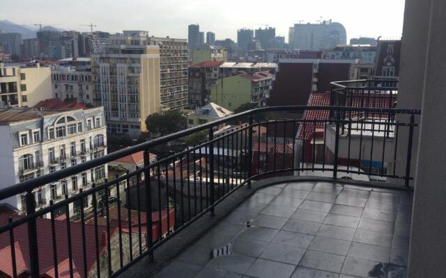 Batum Nurol Residence Flat 8/48