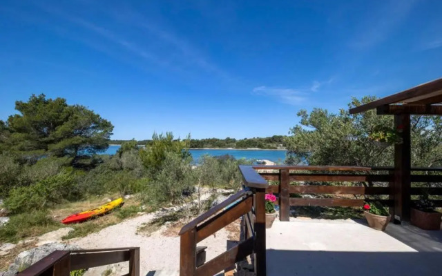 Robinson house''La Vida''