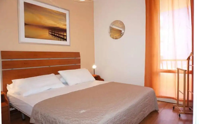 Spacious Villa With Private Garden and Shared Pool
