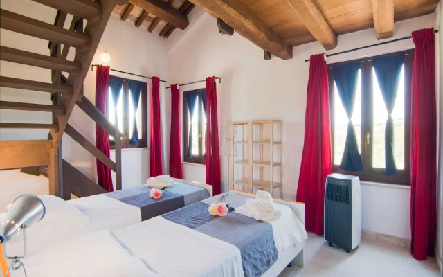 Scenic Apartment in Ascoli Piceno with Hot Tub