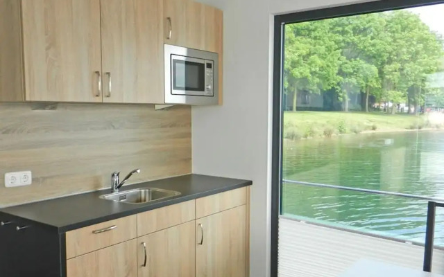 Hausboot am Xantener Nordsee