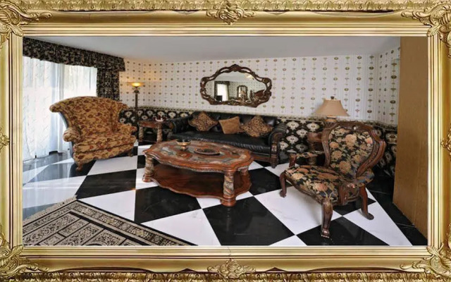 Landhaus & Burg Hotel Romantik