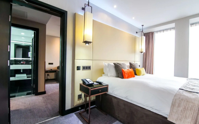 Montcalm Royal London House, London City