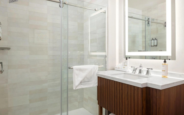 Tommy Bahama Miramonte Resort & Spa