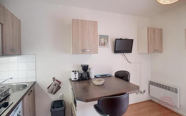 Appartement Lamalou-les-Bains, 1 pièce, 2 personnes - FR-1-451-110