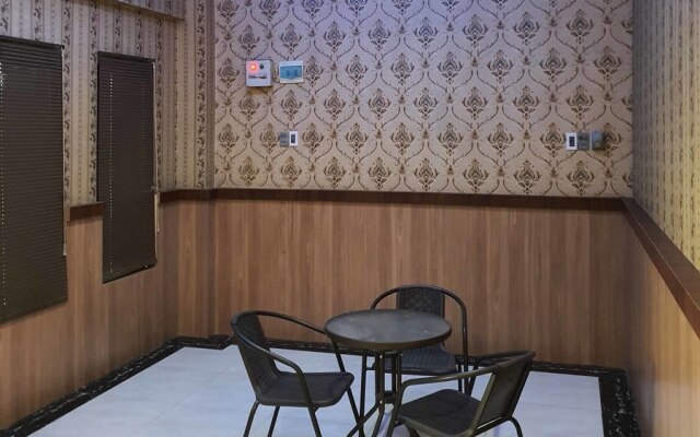 RedDoorz near CitraLand Gama City Medan