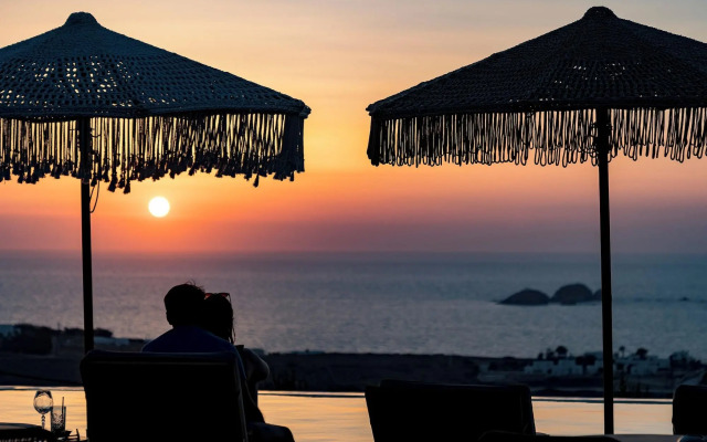 Mythic Paros
