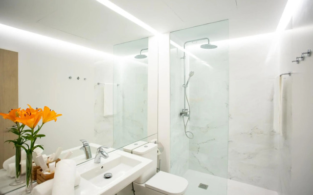 Plazuela del Carbón Suites