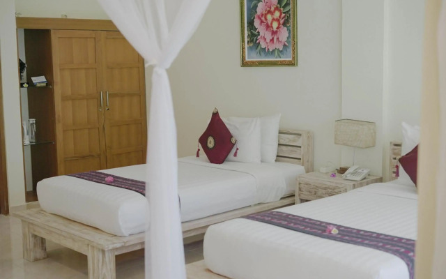 Puri Sari Beach Hotel