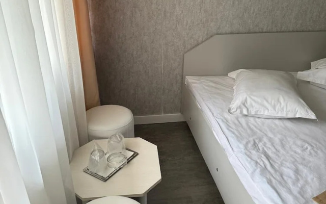 Legacy Hotel