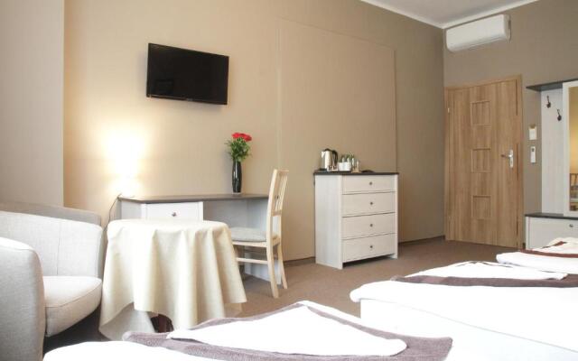 Rest Pokoje Z Lazienkami