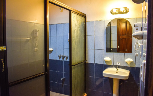 Hostel La Choza Inn