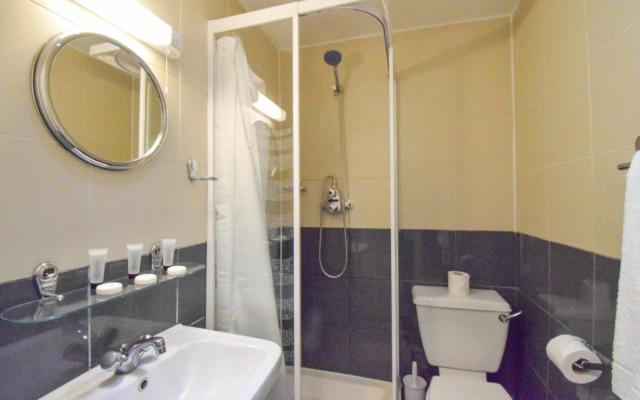 Pembridge Palace Hotel