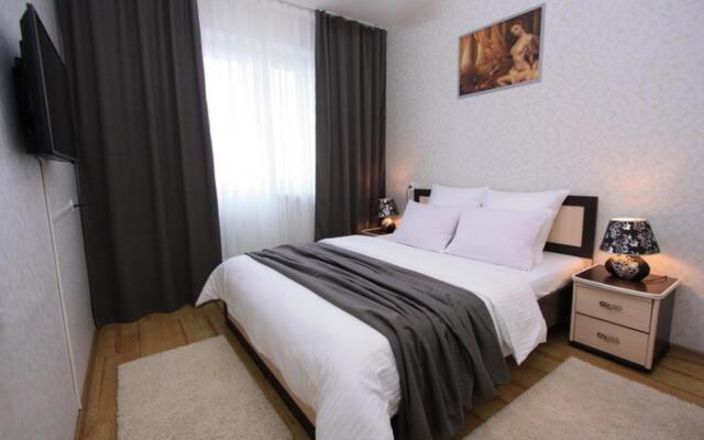 Апартаменты на улице Алексеева 111