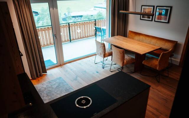 Nice Apartment With Balcony & Terrace on Ski Slope
