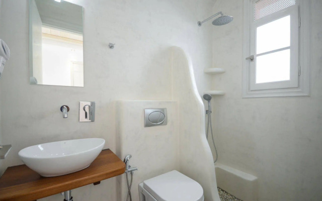 Ostria Hotel