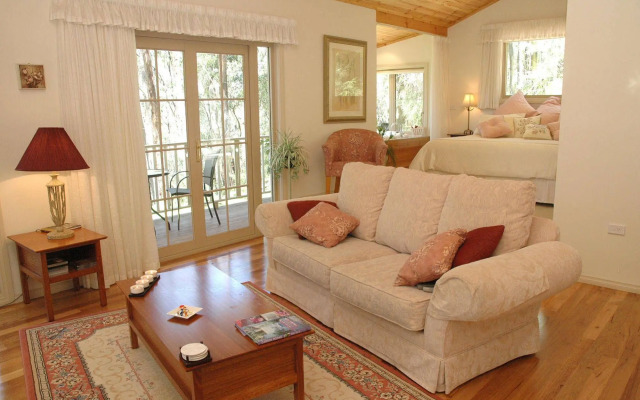 Myers Creek Cascades Luxury Cottages