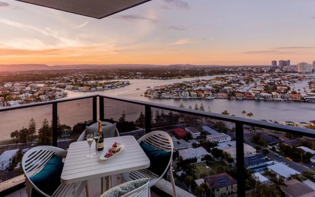 Ruby Apartments - Q Stay