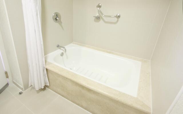 Holiday Inn Cuernavaca by IHG