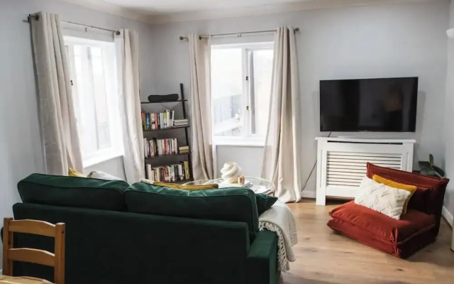 Sienna Haven 2 Bed 1 Bath and Park