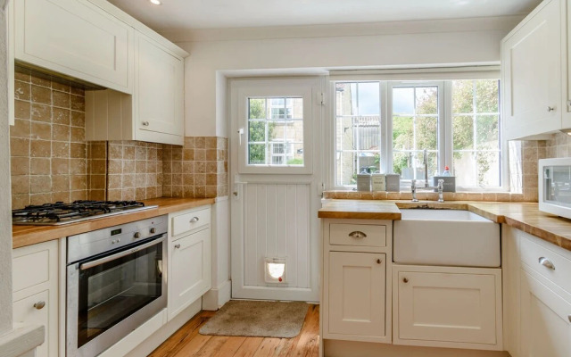 Snowdrop Cottage