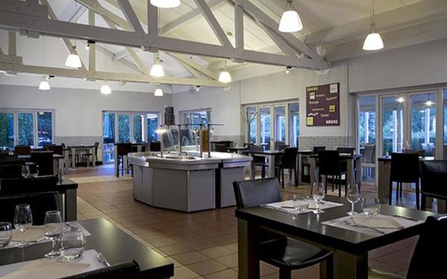 Kyriad Lille Est Villeneuve d'Ascq