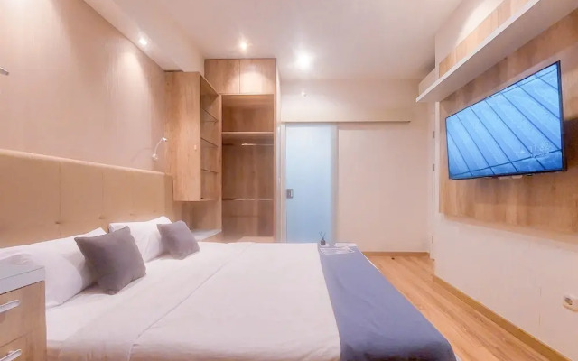 Best Deal And Comfortable 3Br Apartment M-Town Signature