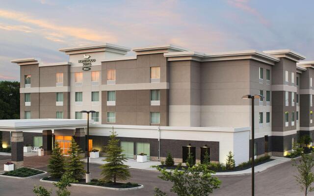 Homewood Suites by Hilton Winnipeg Airport-Polo Park, MB