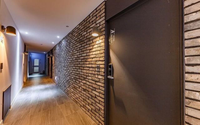Daejeon Daeheung Hotel Knock On