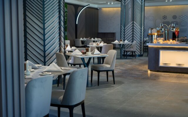 Holiday International Sharjah Hotel