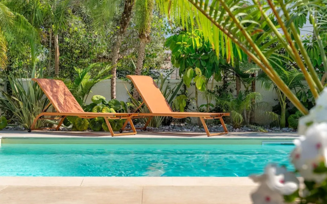 Villa Bali With Pool by Wonderful Italy