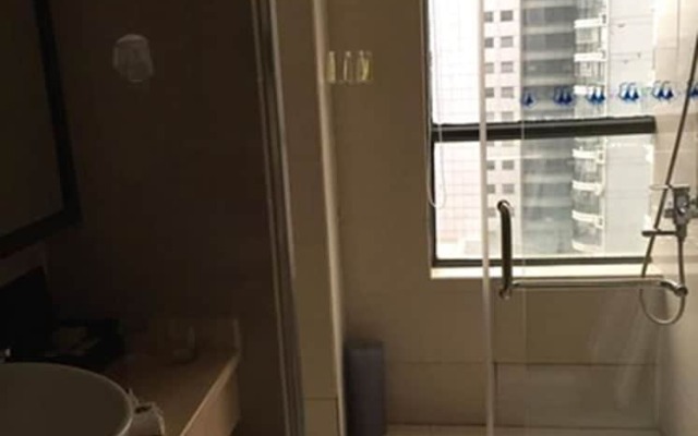 New Beacon Xu Dong International Hotel