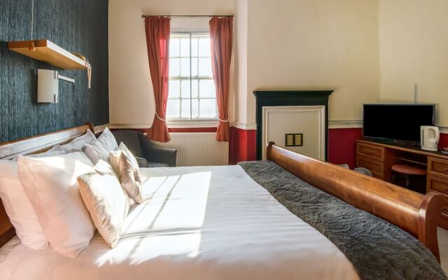 Hardwicke Arms Hotel