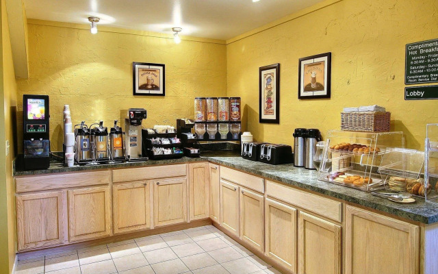 Best Western Plus Traverse City