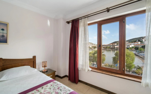 Fora Apart Hotel