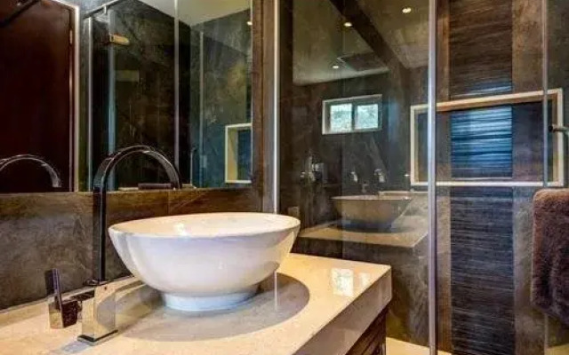Delfino Penthouse