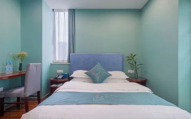 Muse cinema Hotel(Baolong square store of Shaoxing Paojiang agricultural and Commercial College) – Guest Rooms – Shaoxing