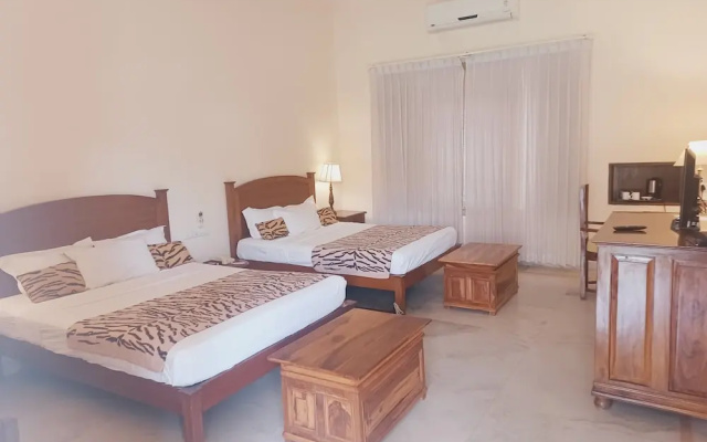 Hotel Dev Vilas