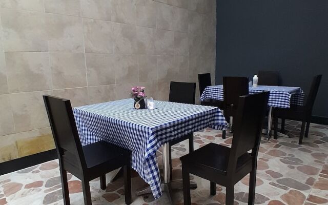 Hotel Palermo Real