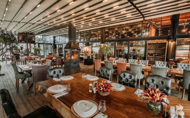 Doors Urla Hotel & Bungalows