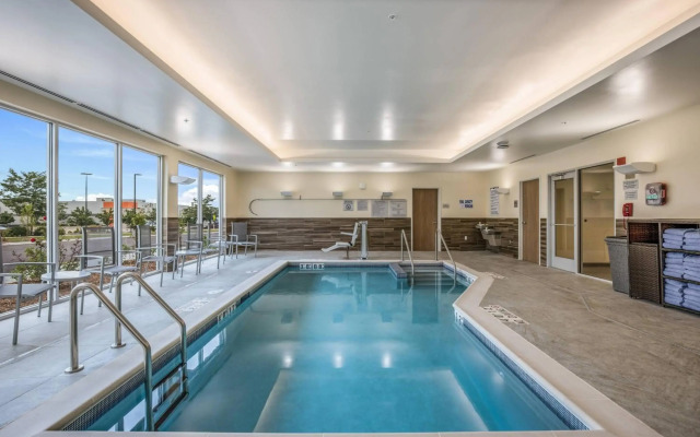 Fairfield Inn & Suites by Marriott Whitewater