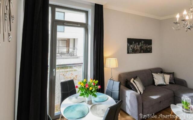 BaySide Apartments Garden Gates