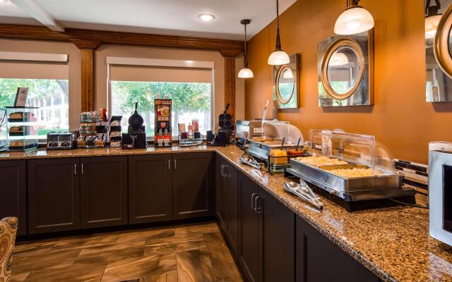 Best Western Plus Burley Inn & Convention Center
