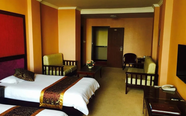 Jiayuguan Huatian Hotel