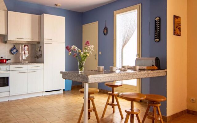 Les Velours (TAV100)