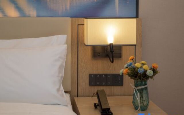 Vienna International Hotel  Hanzhong Wetland Park Tianhanlou branch